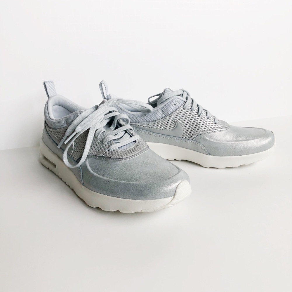 Nike Air Max Thea Platinum Silver Sneakers - Picture 2 of 4